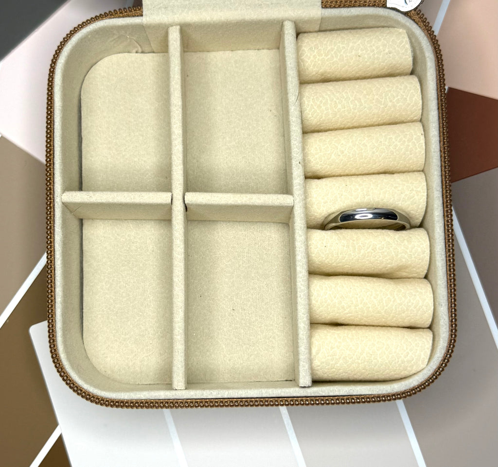 The Wide Classic Silver Band Ring